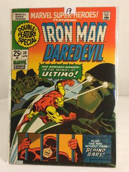 Collector Vintage Marvel Super-Heroes Featuring Iron Man Draedevil Comic Book No.30