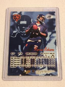 Collector 1997 Fleer Chicago Bears Marcus Robinson Football Card No. 284