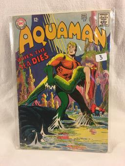 Collector Vintage DC Comics Aquaman Comic Book No.37
