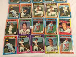 Lot of 20 Pcs Collector Loose Vintage Assorted Players Baseball Cards - See Pictures