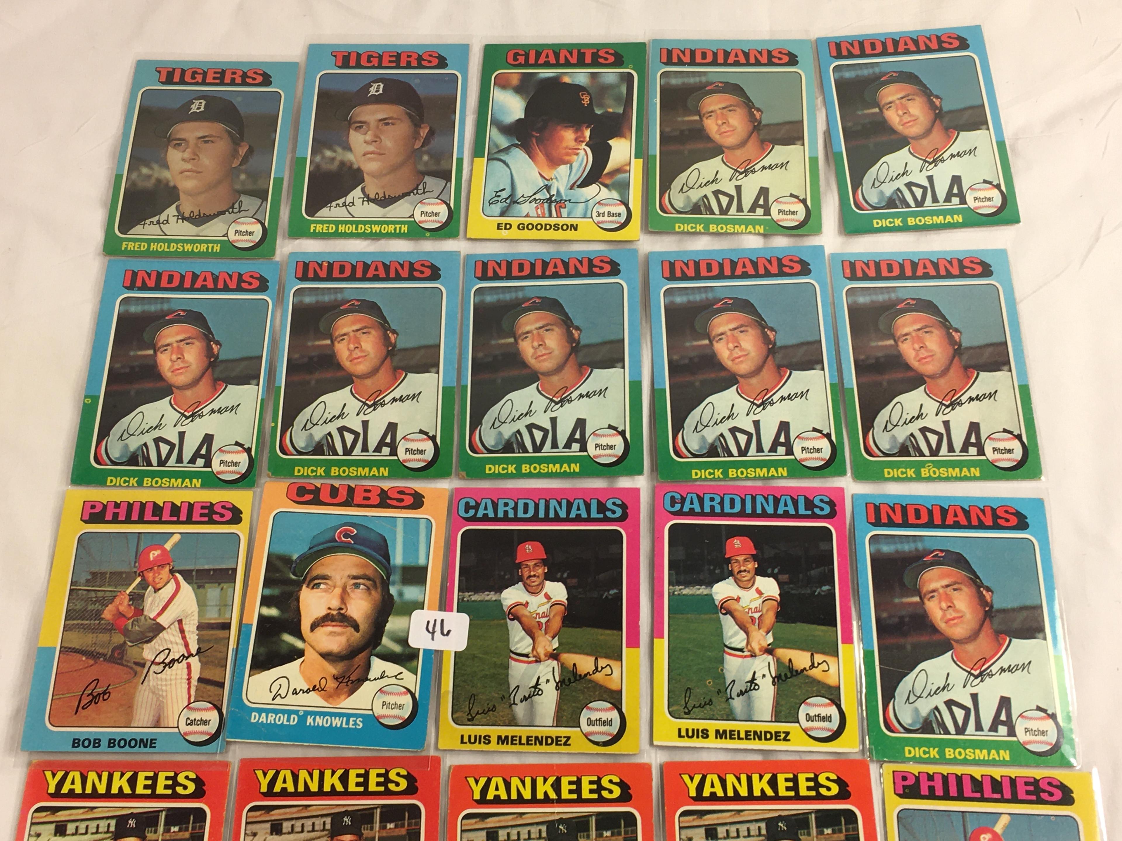 Lot of 20 Pcs Collector Loose Vintage Assorted Players Baseball Cards - See Pictures