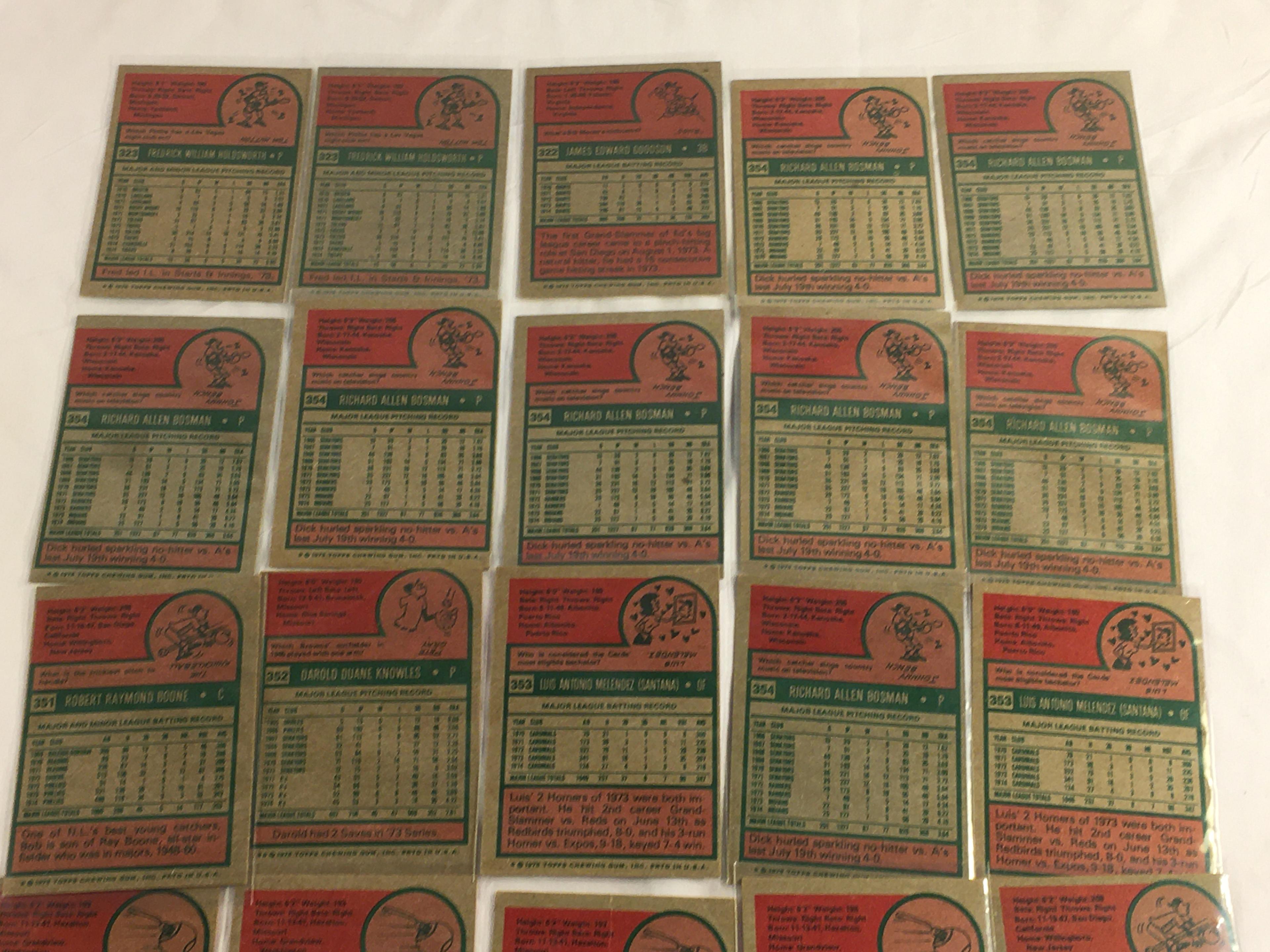 Lot of 20 Pcs Collector Loose Vintage Assorted Players Baseball Cards - See Pictures