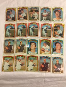 Lot of 20 Pcs Collector Loose Vintage Assorted Players Baseball Cards - See Pictures