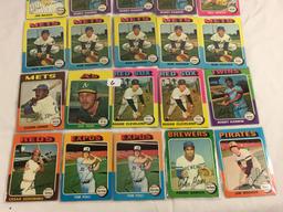 Lot of 20 Pcs Collector Loose Vintage Assorted Players Baseball Cards - See Pictures