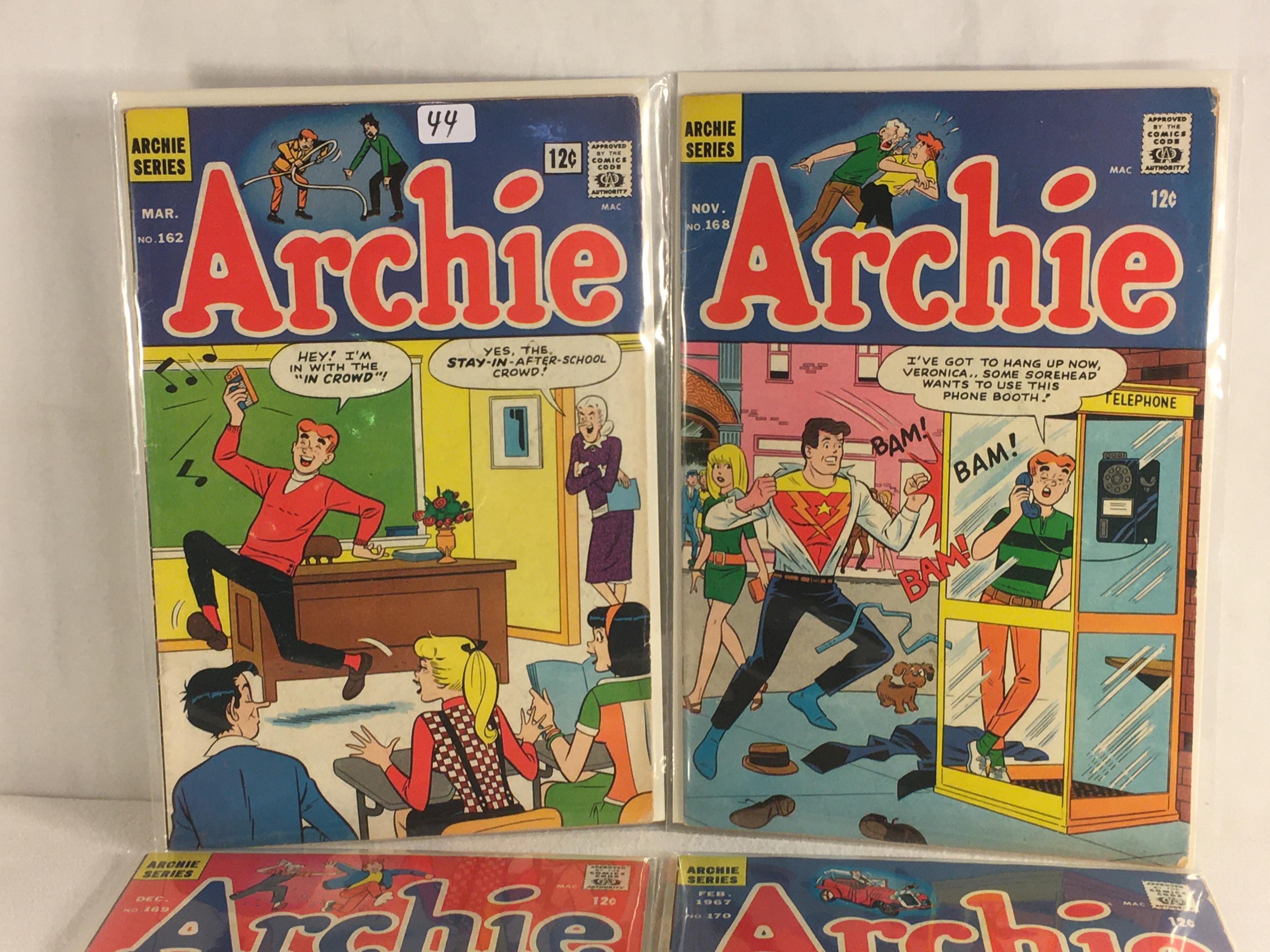Lot of 4 Pcs Collector Vintage Archie Series Archie Comic Books No.162.168.169.170