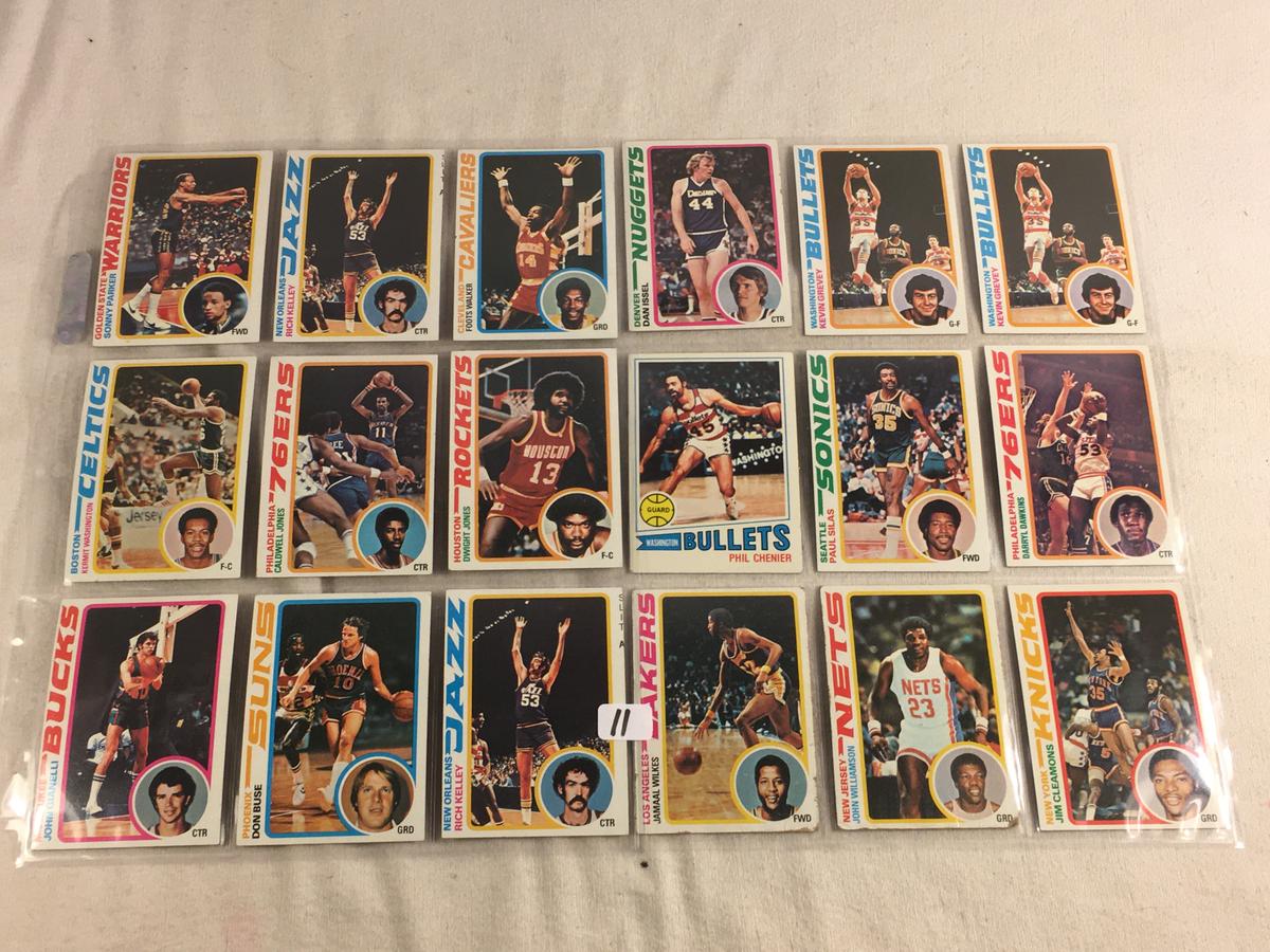 Lot of 18 Pcs Collector Vintage Assorted Basketball Sport Players Trading Cards - See Pictures