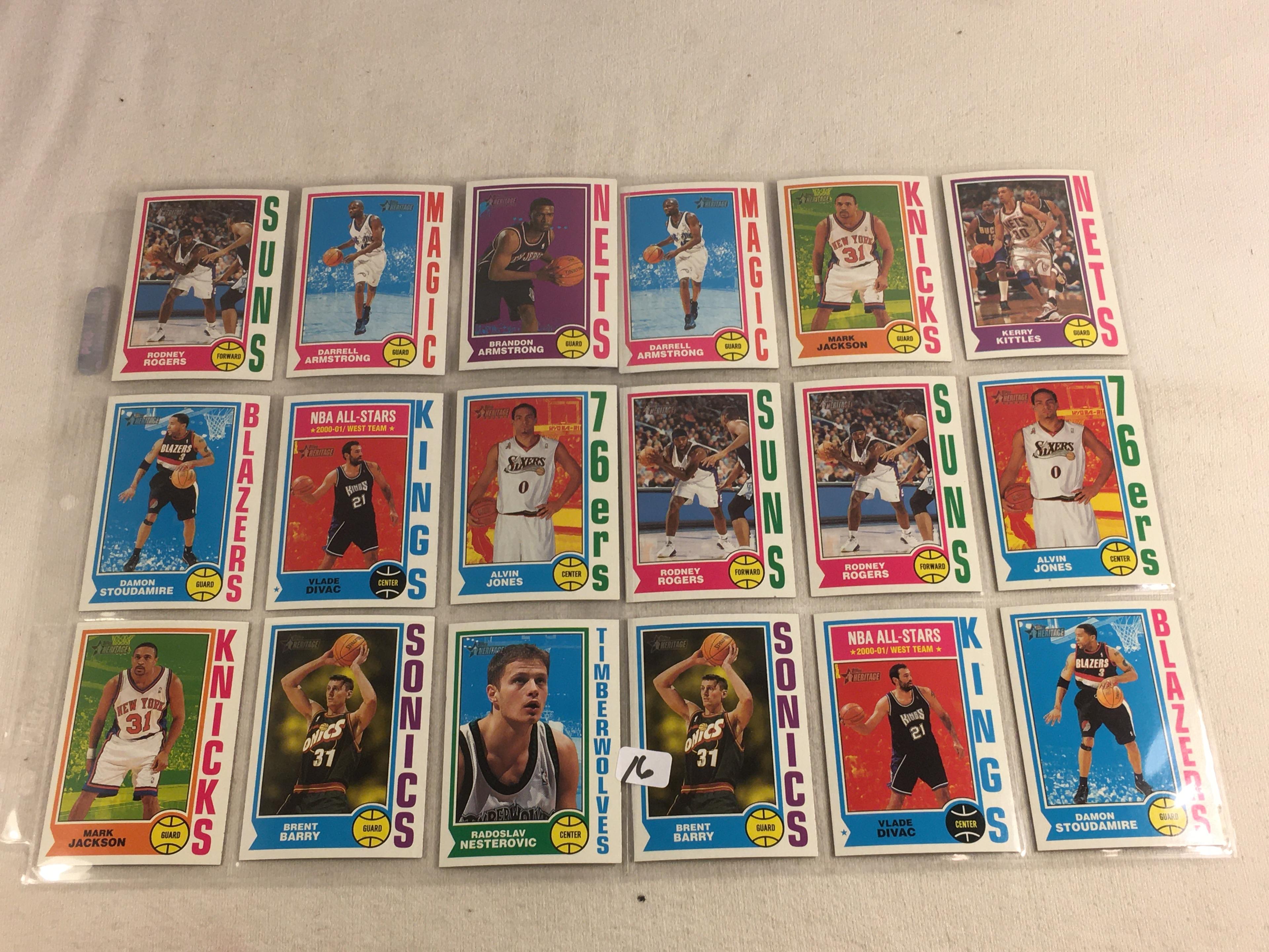 Lot of 18 Pcs Collector Vintage Assorted Basketball Sport Players Trading Cards - See Pictures