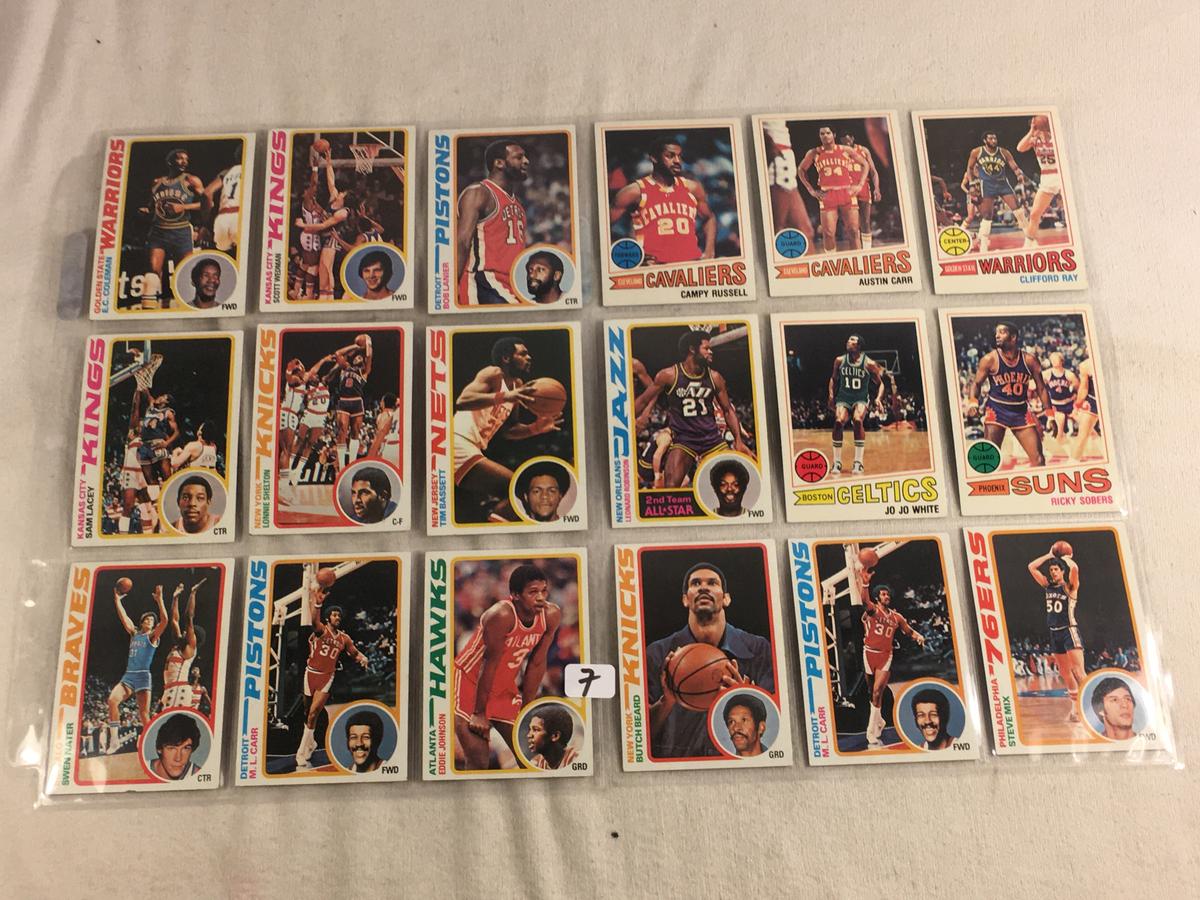 Lot of 18 Pcs Collector Vintage Assorted Basketball Sport Players Trading Cards - See Pictures