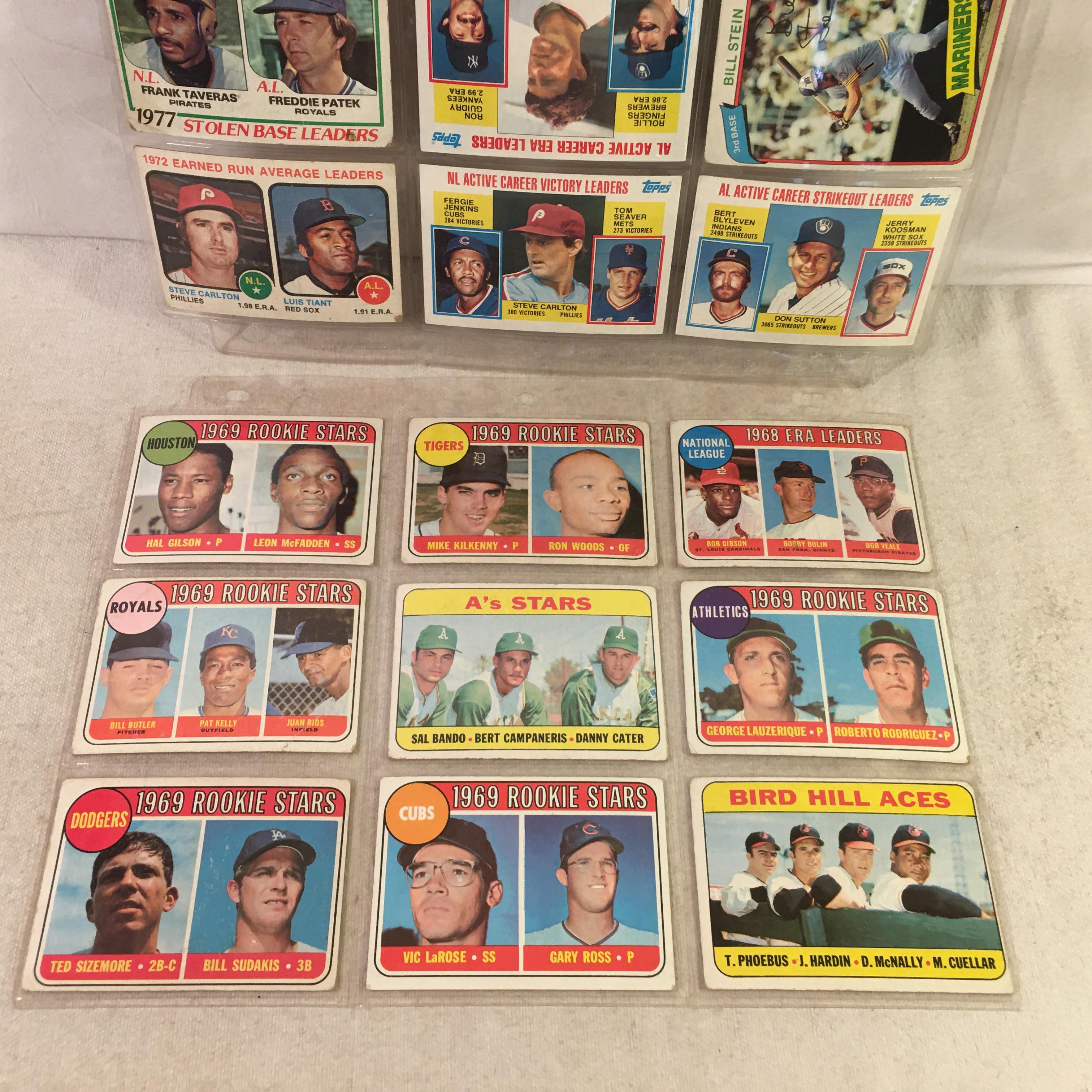 Lot of 18 Pcs Collector Vintage Baseball Sport Trading Assorted Cards and Players -See Pictures