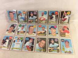 Lot of 18 Pcs Collector Vintage Baseball Sport Trading Assorted Cards and Players -See Pictures