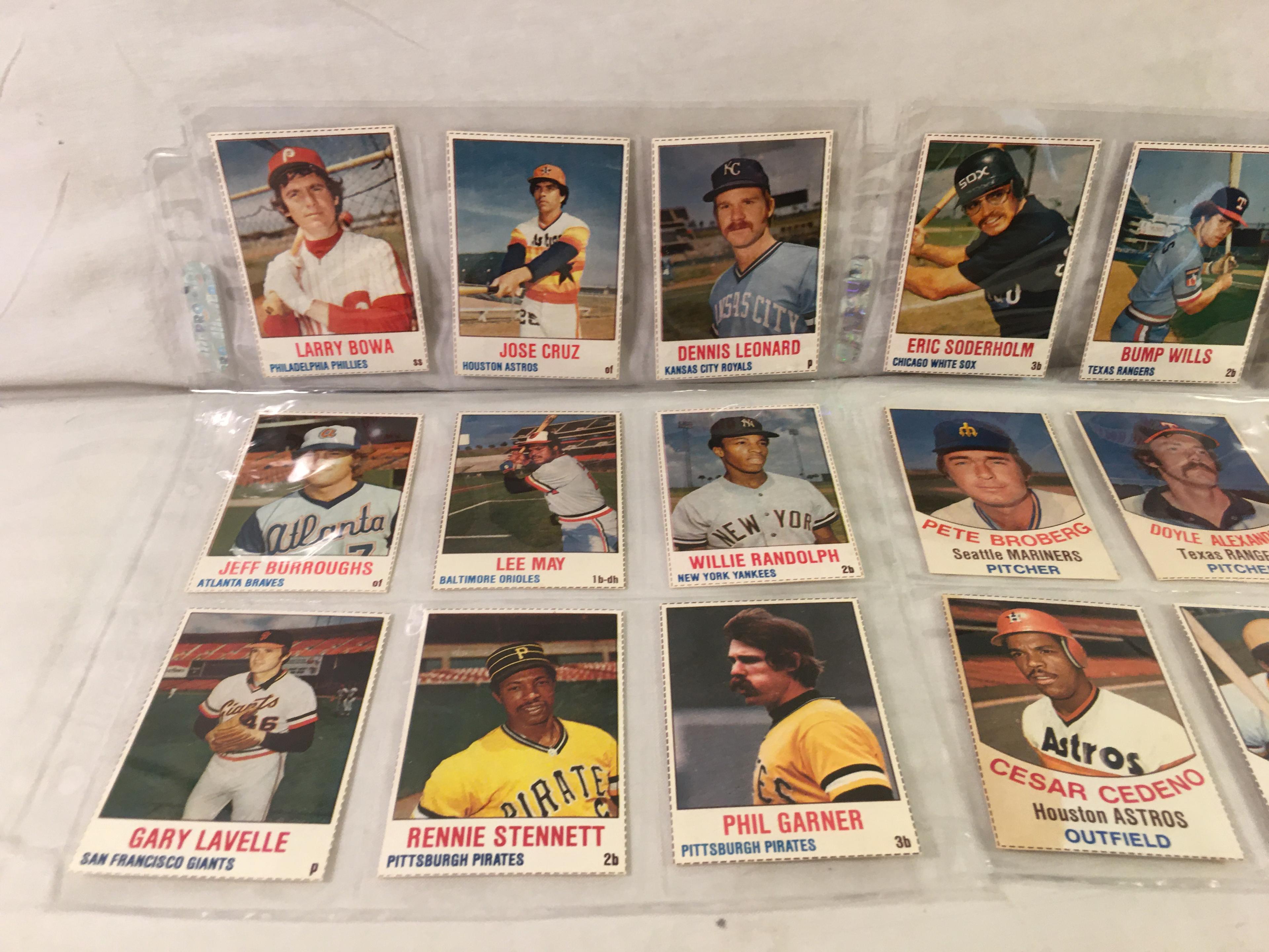 Lot of 18 Pcs Collector Vintage Sport MLB Baseball Sport Trading Assorted Cards & Players