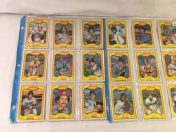 Lot of 18 Pcs Collector Vintage Sport MLB Baseball Sport Trading Assorted Cards & Players