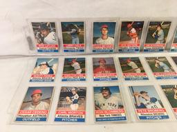 Lot of 18 Pcs Collector Vintage Sport MLB Baseball Sport Trading Assorted Cards & Players