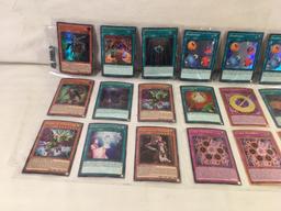 Lot of 18 Pcs Collector Loose Konami Yu-Gi-Oh Trading Card Game - See Pictures