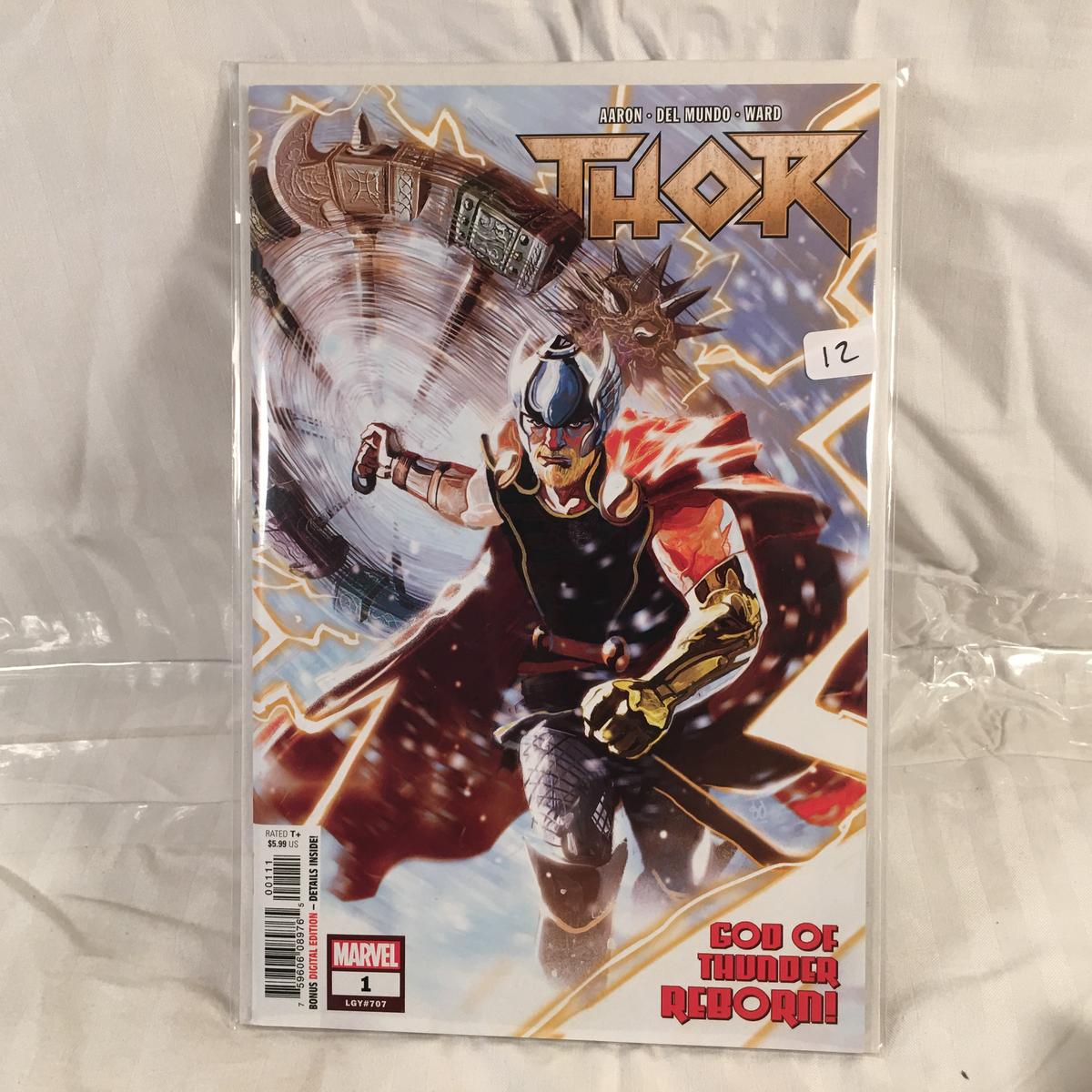 Collector Modern Marvel Comics The Mighty Thor LGY#707  Comic Book No.1