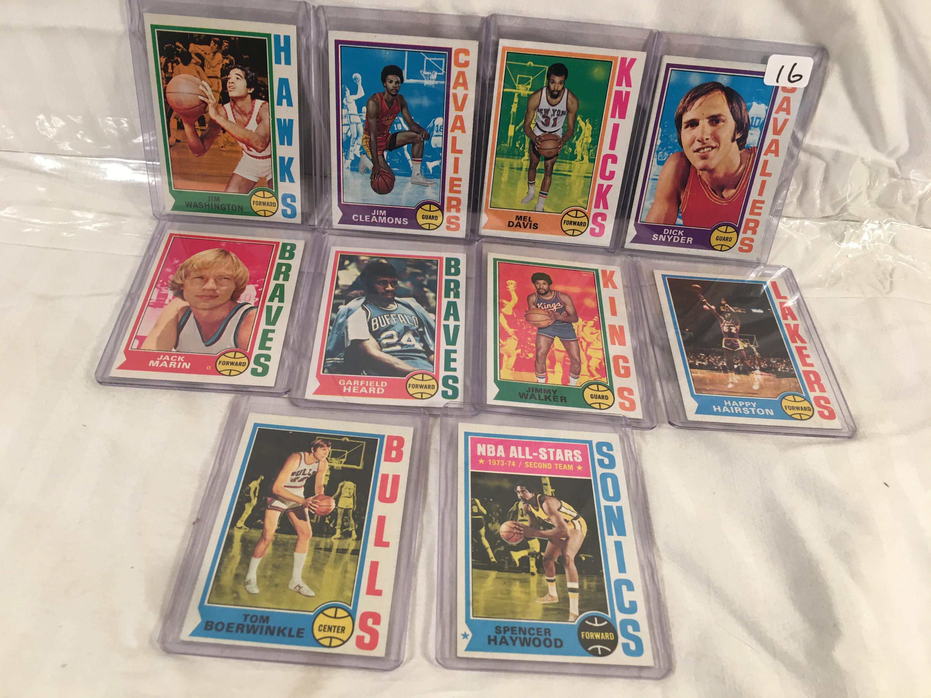 Lot of 10 Pcs Collector Vintage NBA Basketball Sport Trading Assorted Cards and Players