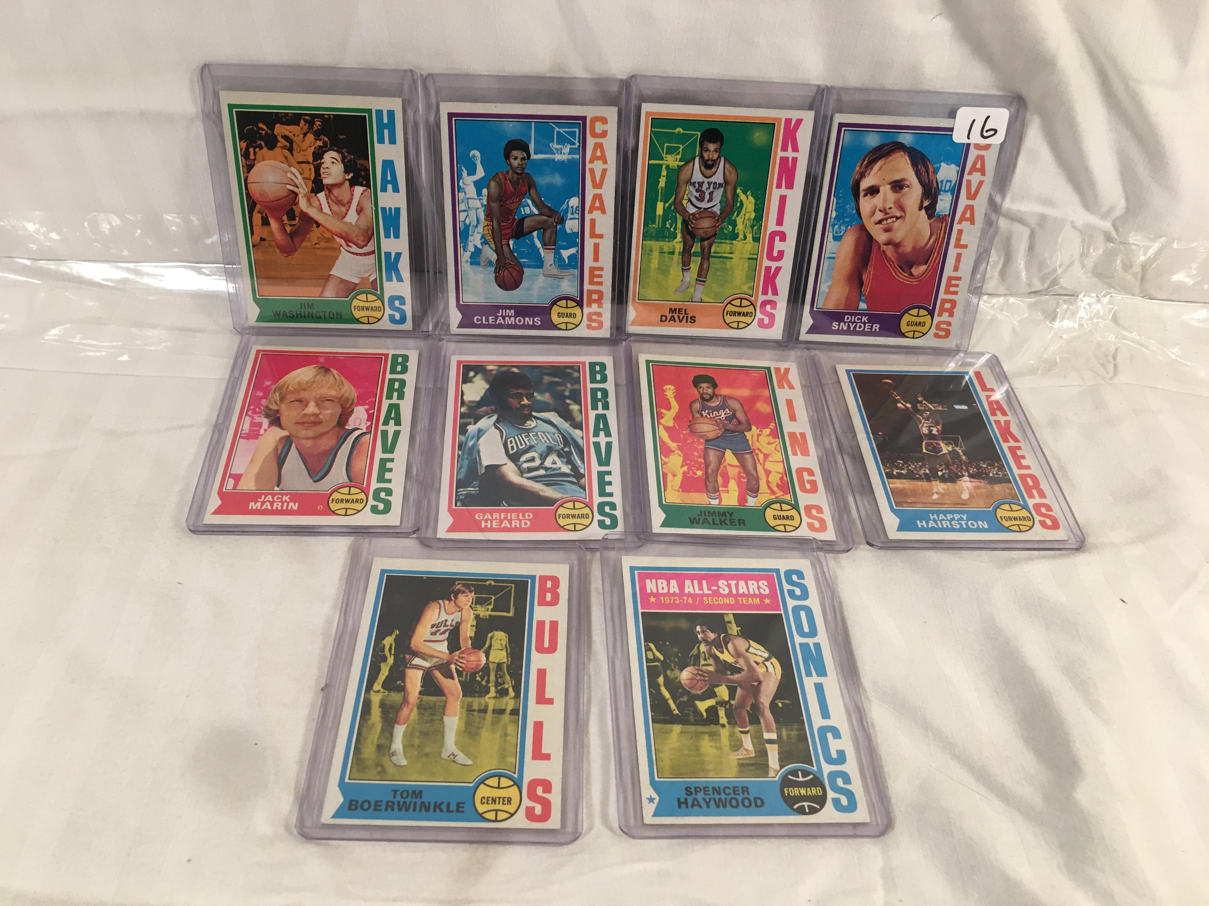 Lot of 10 Pcs Collector Vintage NBA Basketball Sport Trading Assorted Cards and Players