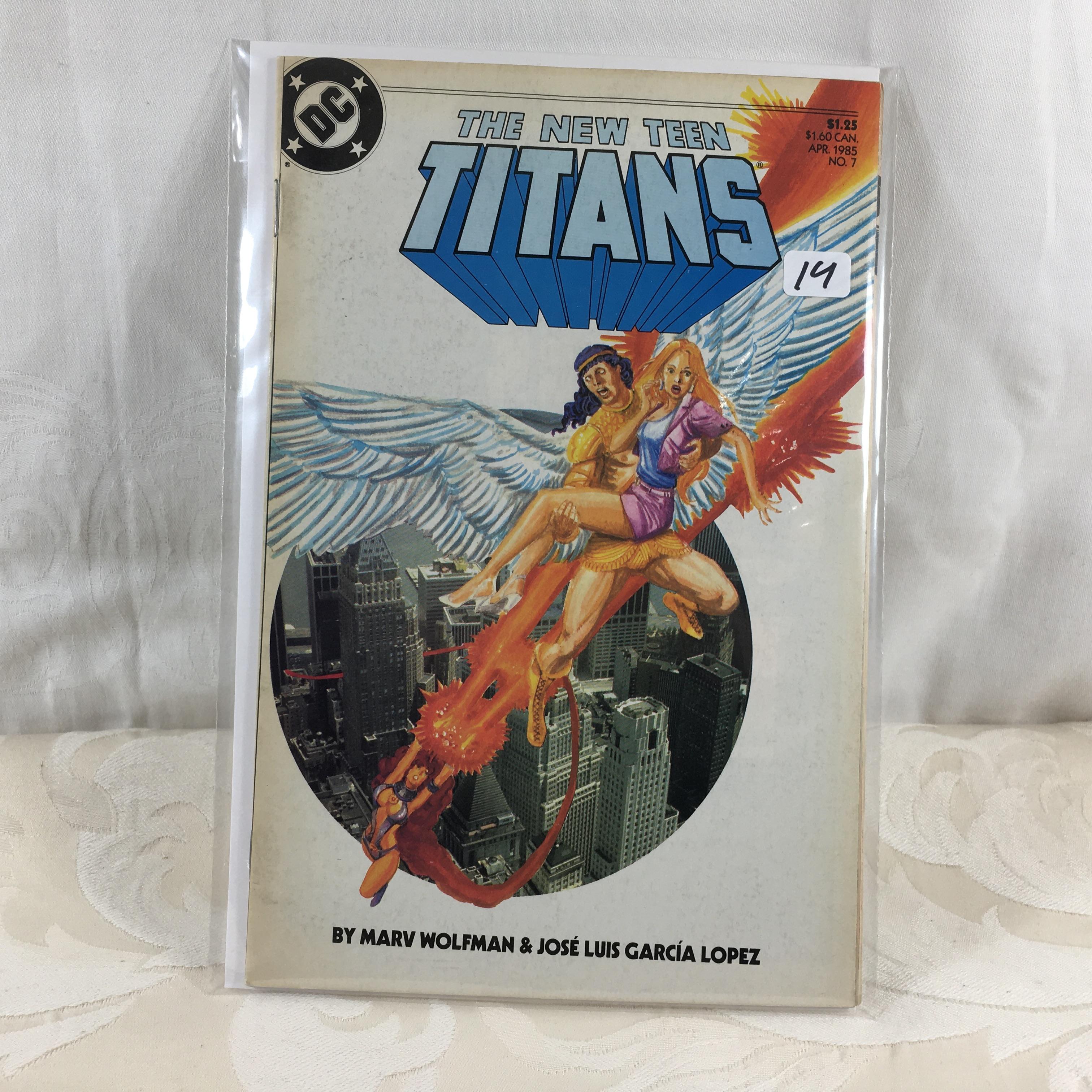 Collector Vintage DC Comics The New Teen Titans Comic Book No.7