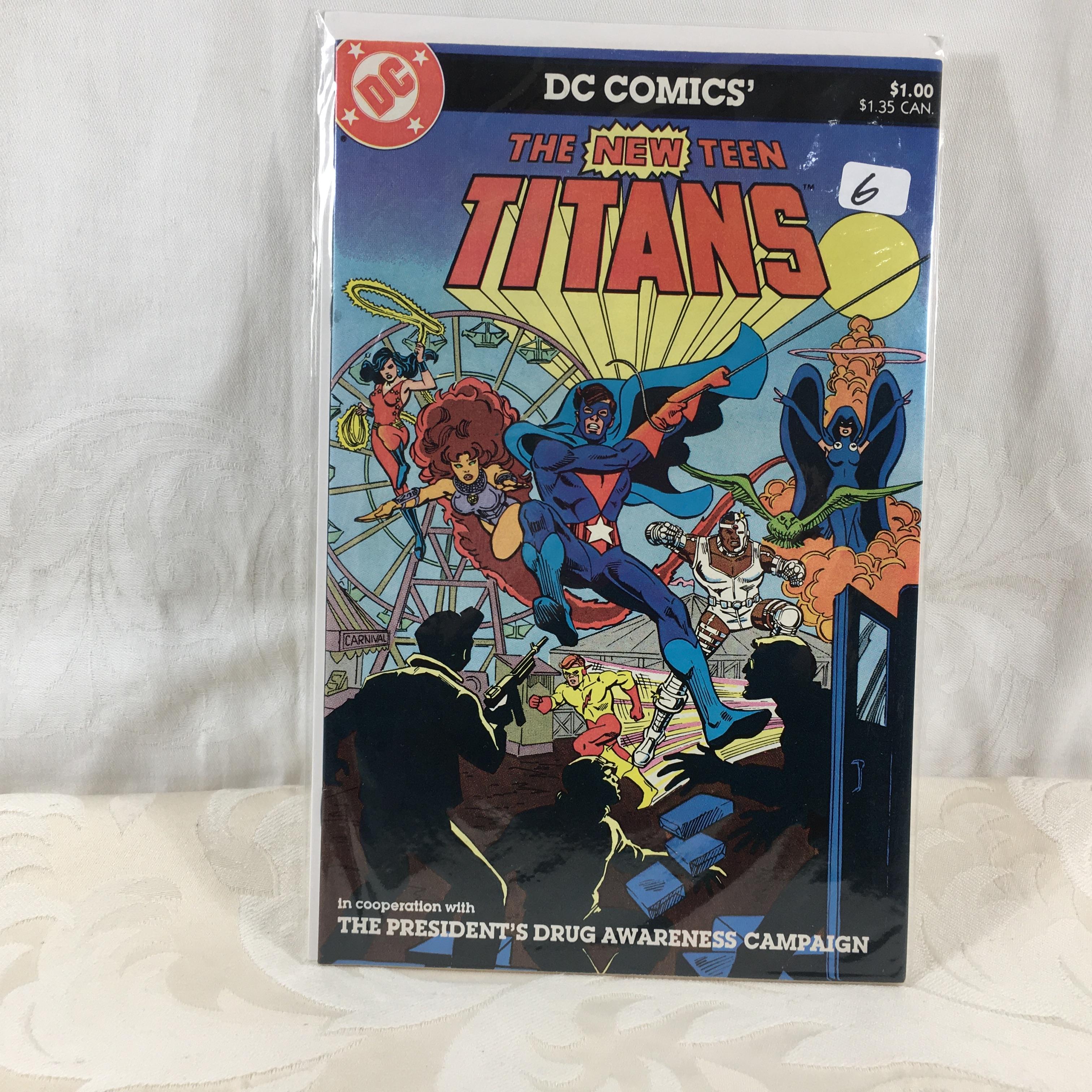 Collector Vintage DC Comics The New Teen Titans Comic Book