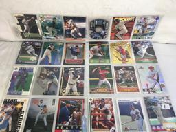 Lot of 36 pcs Collector Modern/Vintage Sport Baseball Trading Assorted Cards & Players - See Picture