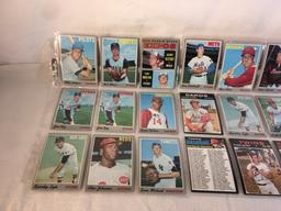 Lot of 18 Pcs Collector Vintage  MLB Baseball  Sport Trading Assorted Cards & Players - See Photos