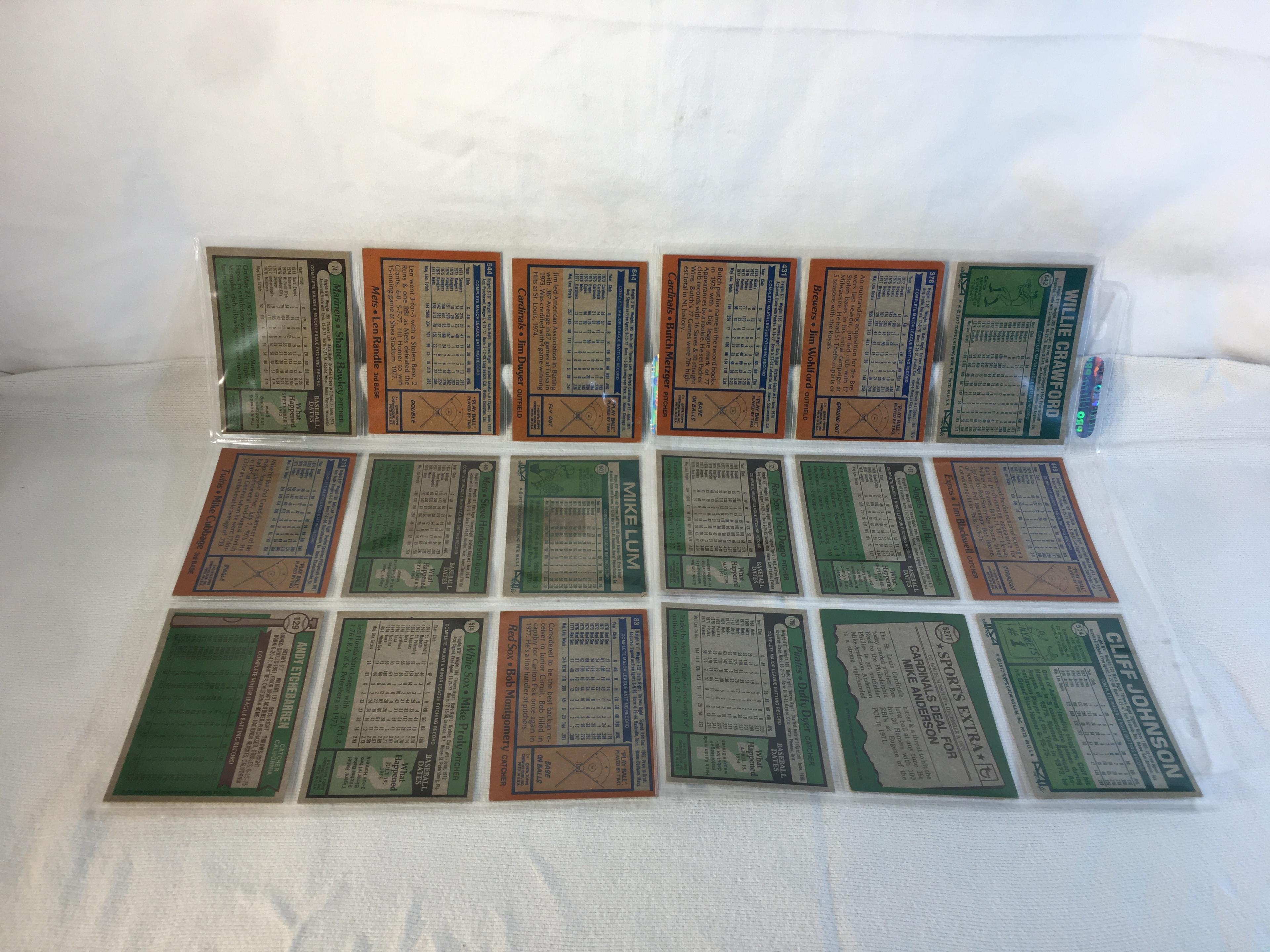 Lot of 18 Pcs Collector Vintage  MLB Baseball  Sport Trading Assorted Cards & Players - See Photos