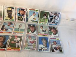 Lot of 18 Pcs Collector Vintage  MLB Baseball  Sport Trading Assorted Cards & Players - See Photos