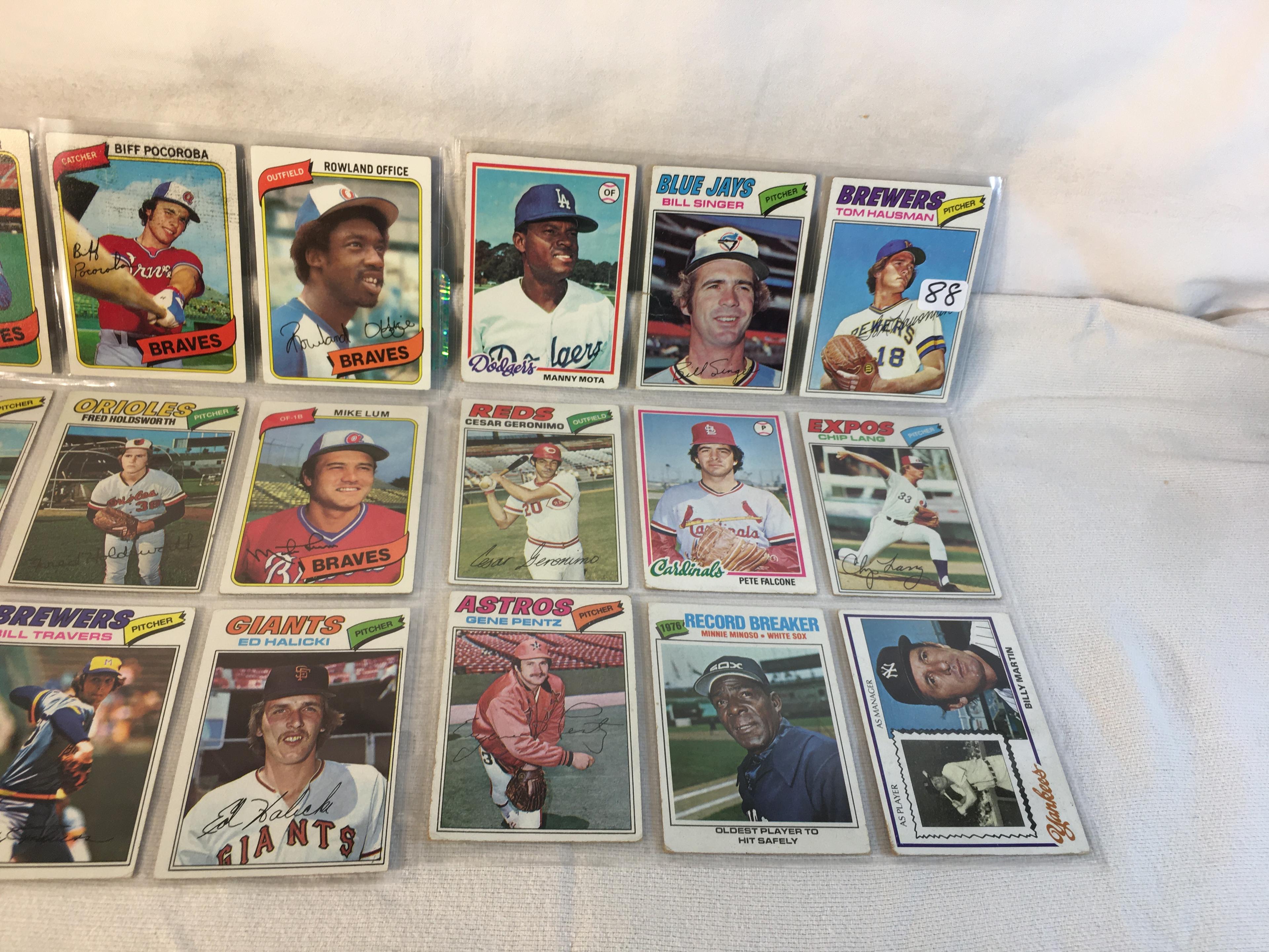 Lot of 18 Pcs Collector Vintage  MLB Baseball  Sport Trading Assorted Cards & Players - See Photos