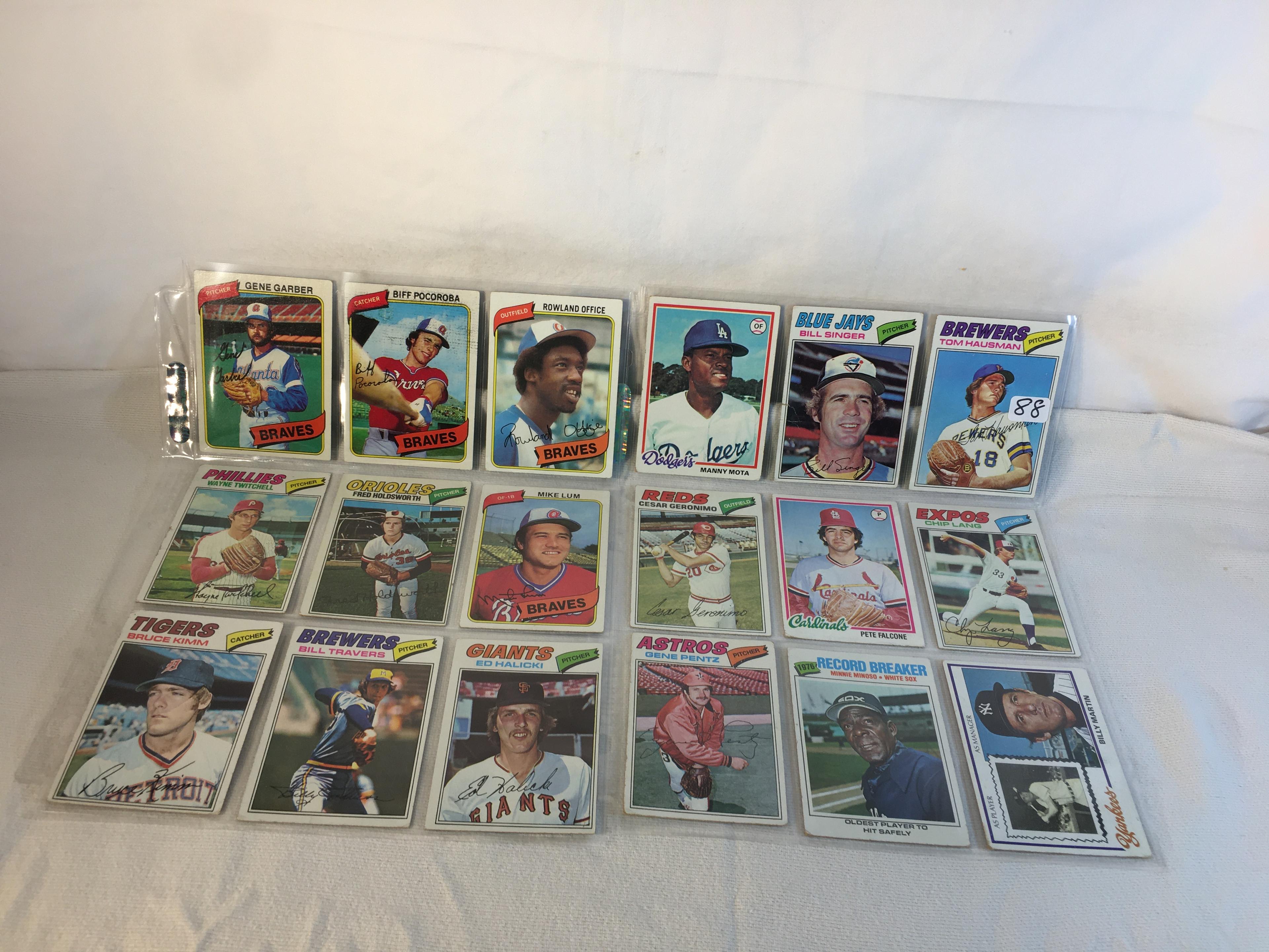 Lot of 18 Pcs Collector Vintage  MLB Baseball  Sport Trading Assorted Cards & Players - See Photos