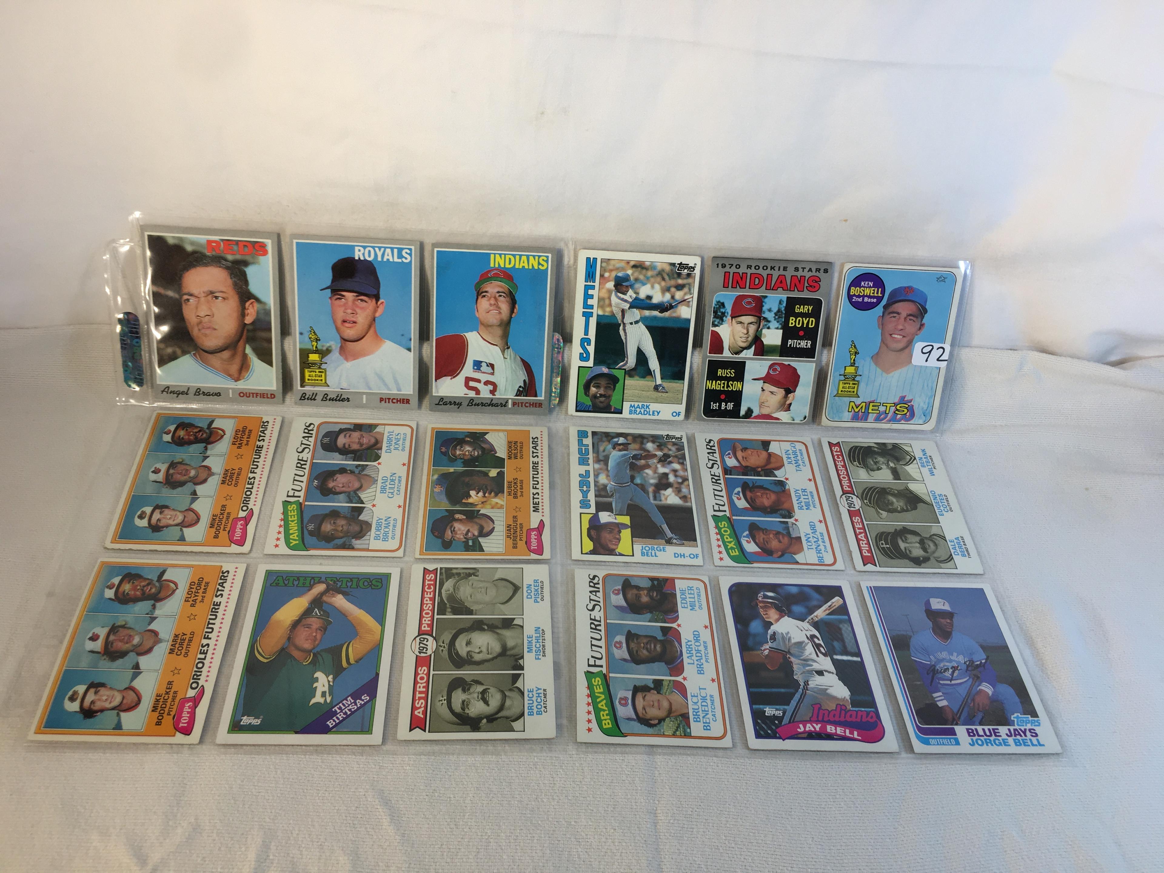 Lot of 18 Pcs Collector Vintage  MLB Baseball  Sport Trading Assorted Cards & Players - See Photos