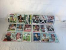 Lot of 18 Pcs Collector Vintage  MLB Baseball  Sport Trading Assorted Cards & Players - See Photos