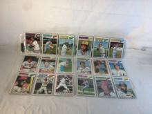 Lot of 18 Pcs Collector Vintage  MLB Baseball  Sport Trading Assorted Cards & Players - See Photos