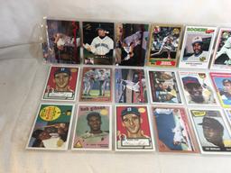 Lot of 18 Pcs Collector Modern MLB Baseball  Sport Trading Assorted Cards & Players -See Pictures