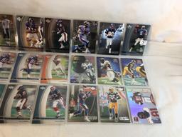 Lot of 18 Pcs Collector Modern NFL Football Sport Trading Assorted Cards & Players - See Pictures