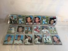 Lot of 18 Pcs Collector Vintage  MLB Baseball  Sport Trading Assorted Cards & Players - See Photos