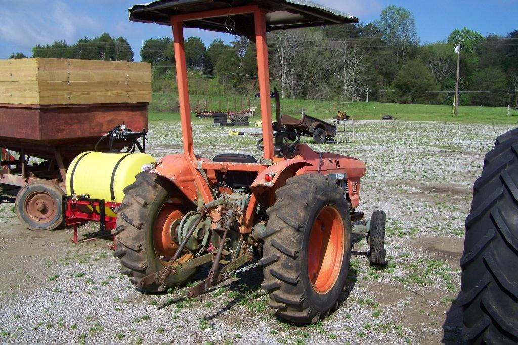 KUBOTA L295 TRACTOR, NOT RUNNING, S: L295-10434