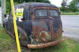 1955 CHEVROLET 3100 PANEL WAGON W/ MOTOR AND TRANSMISSION, WAS RUNNING WHEN