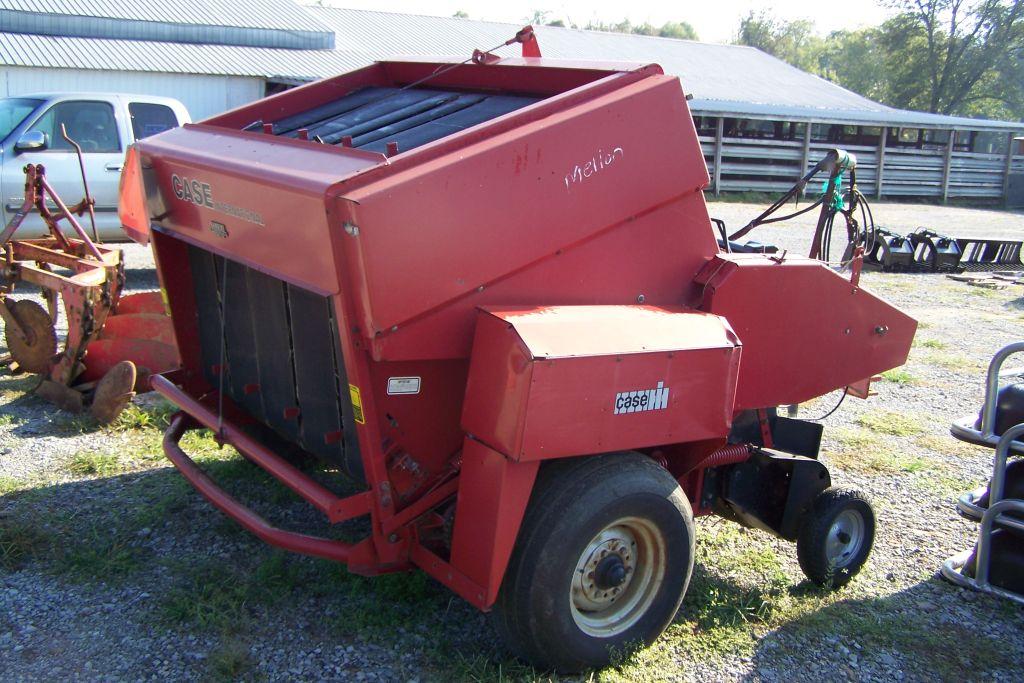 CASE INTERNATIONAL 3450 ROUND BALER, JUST SERVICED, BEEN USED THIS YEAR, HA