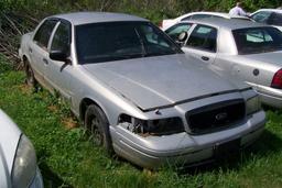 2009 FORD CROWN VIC VIN: 2FAHP71V19X131279, HAS TITLE