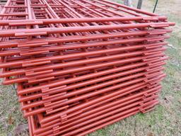 RED HEAVY DUTY 5 1/2' X 10' PANELS (5)