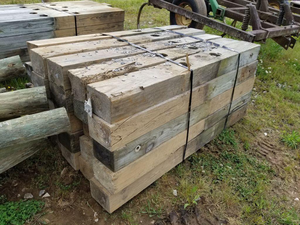 6" X 8" X 6' WOOD POSTS (25)