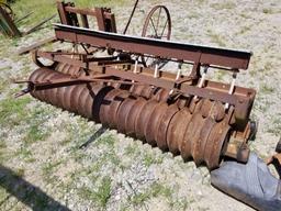 7' PULL TYPE CULTIPACKER/SEEDER