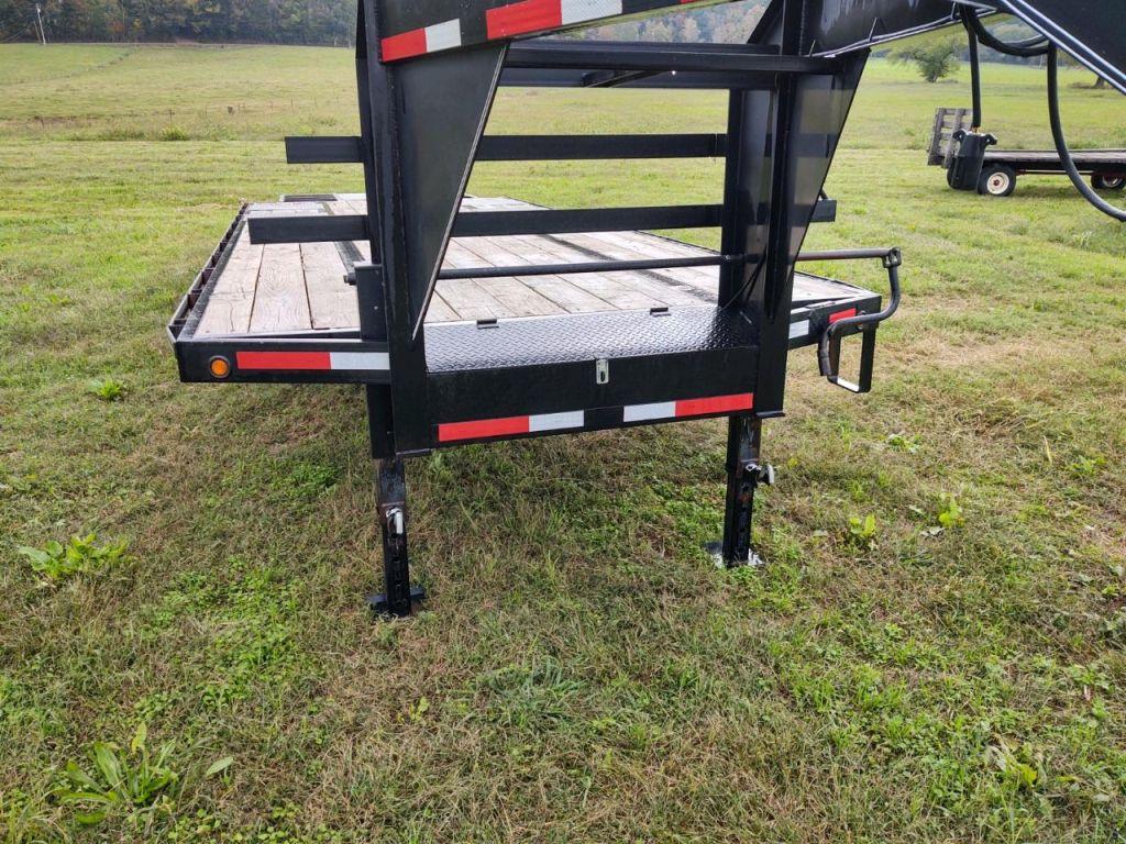 ELITE 20' WITH 5' DOVE FLATBED GOOSENECK TRAILER, WITH RAMPS, TANDEM AXLE,