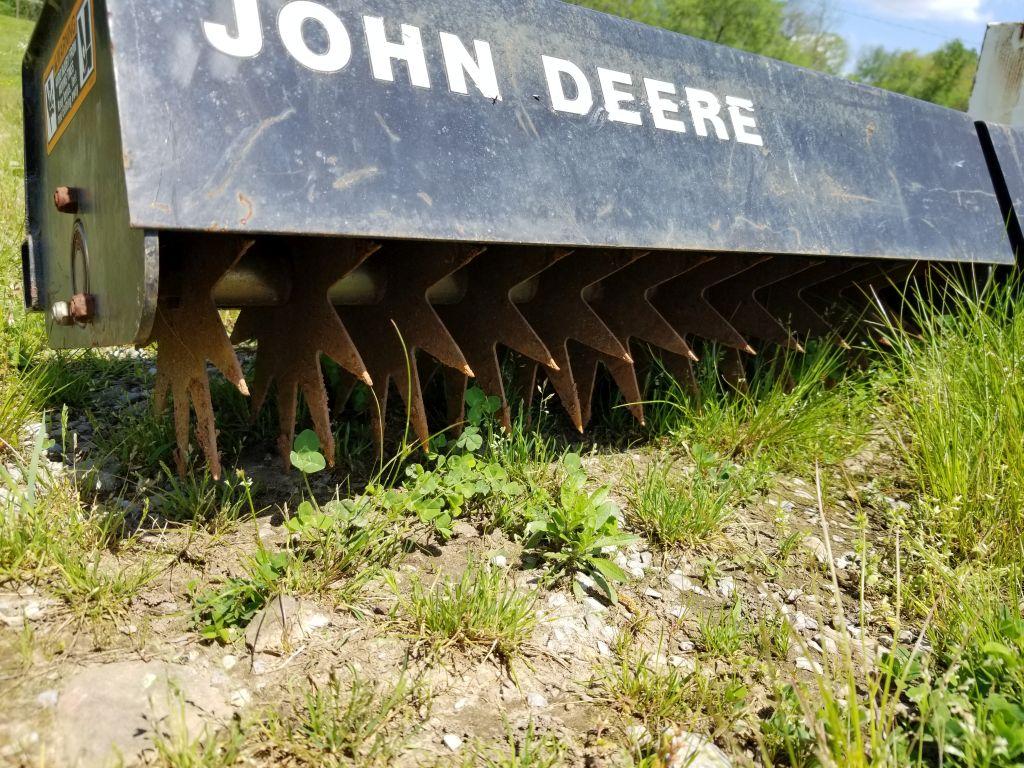 5' JOHN DEERE AERATOR