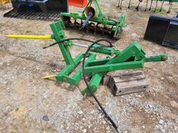 GREEN 3PH SCISSOR LIFT HAY SPEAR, HYDRAULIC, **SELLS ABSOLUTE**