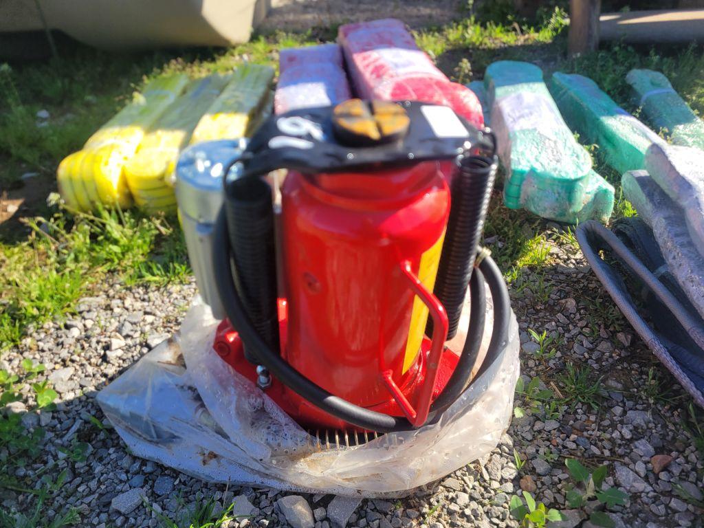 20 TON AIR HYDRAULIC BOTTLE JACK