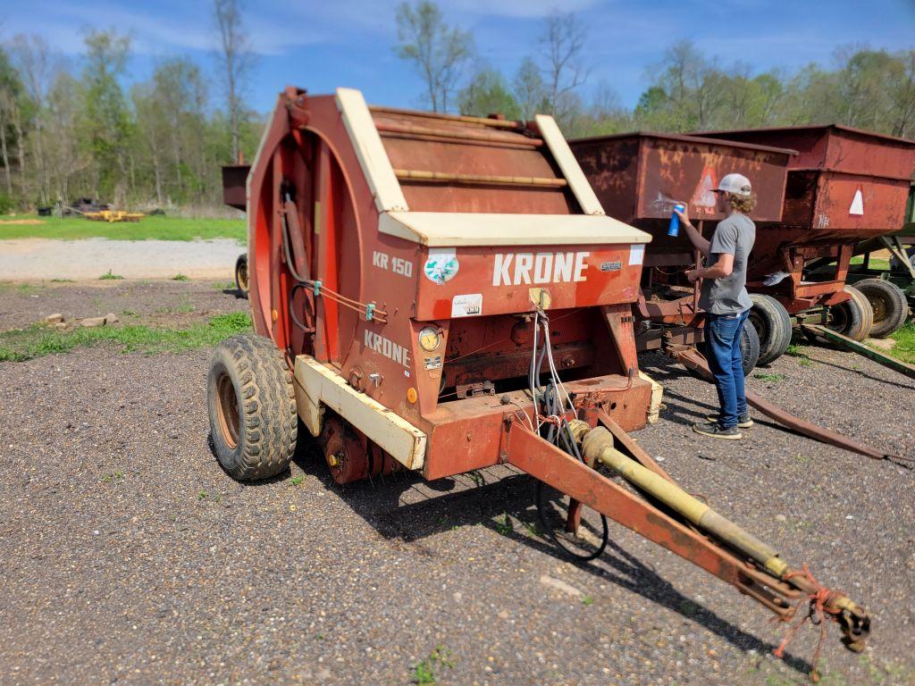 KR150 KRONE 4X5 ROUND BALER, SN: 5969, HAS MANUAL, SELLER SAYS IT IS FIELD