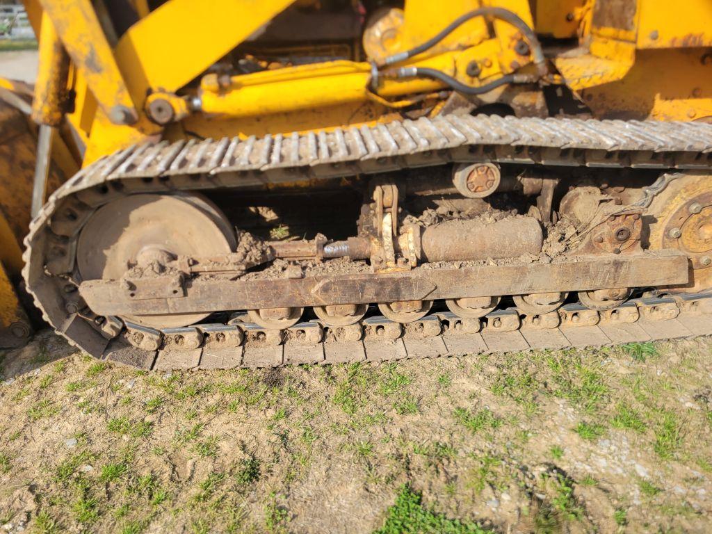 CASE 850-D TRACK LOADER, S:7075076, WITH 78'' TOOTH BUCKET, RUNS/DRIVES, US