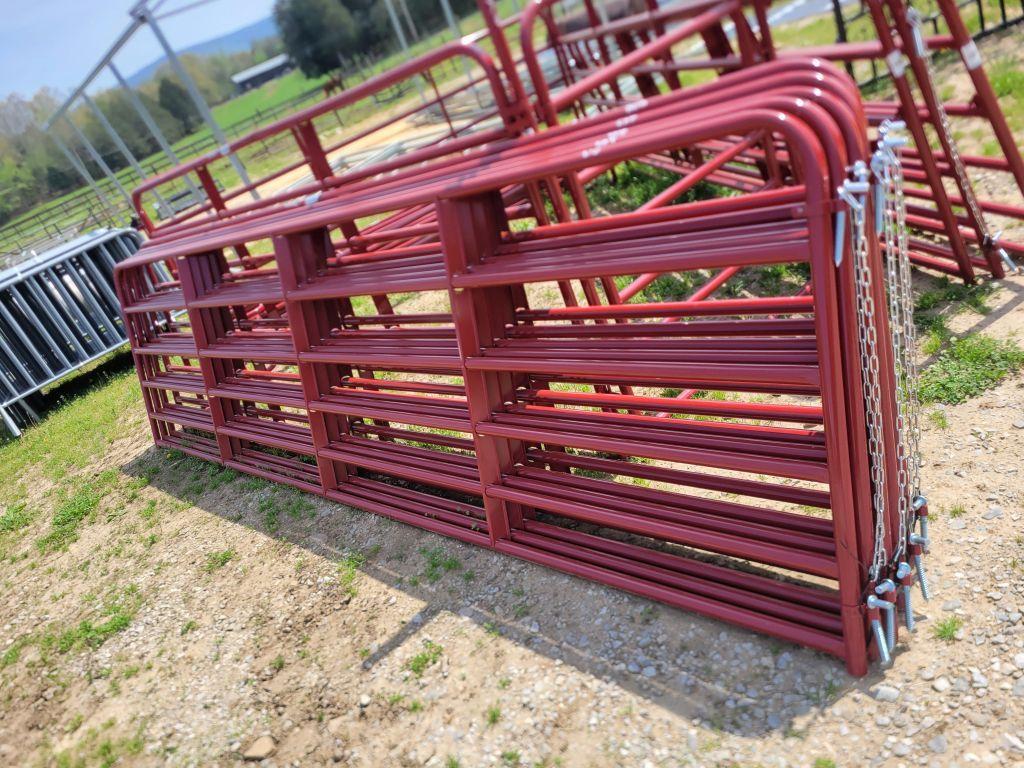NEW TARTER RED AMERICAN 16' 6 BAR GATE WITH HARDWARE