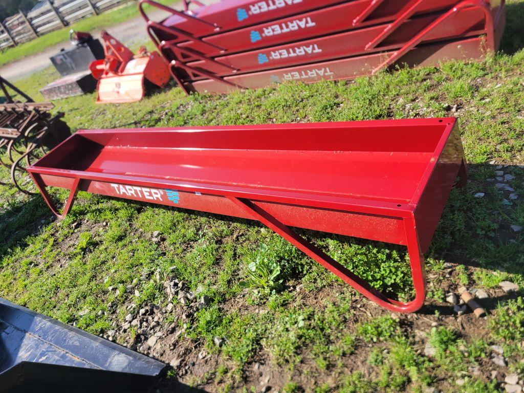 NEW 10' RED TARTER METAL FEED BUNK